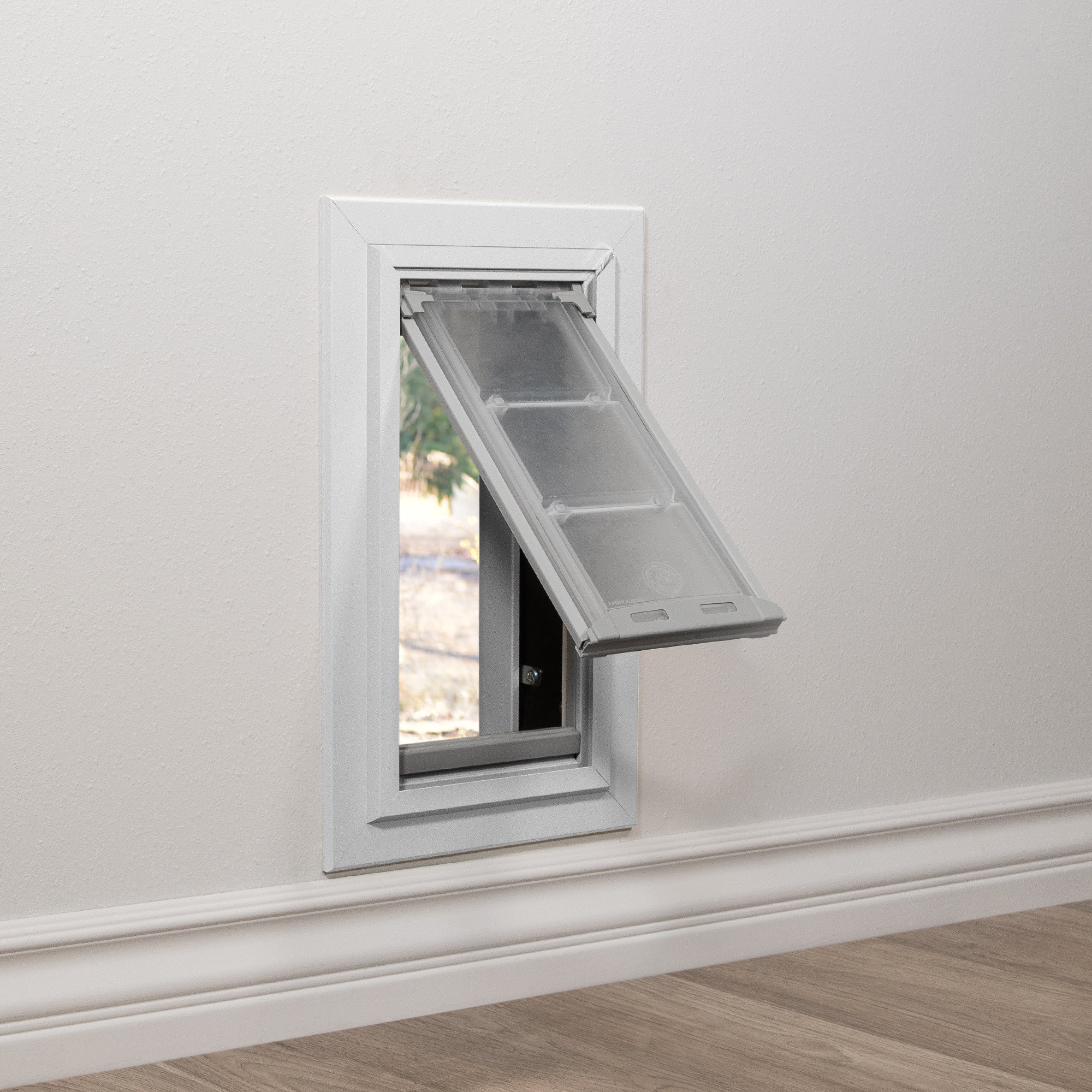 Endura Flap Pet Door for Thick Walls - Image 13