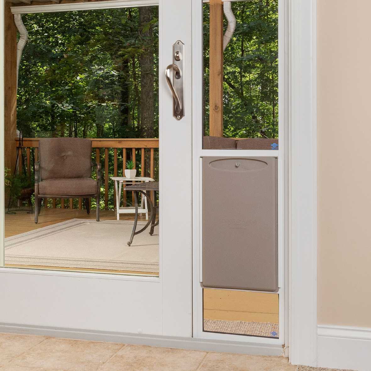 PetSafe Freedom Dog Door for Sliding Glass Door - Image 18